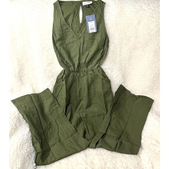 Women's Linen V-Neck Jumpsuit - Universal Thread - Olive Green - Size XS - Picture 3 of 6